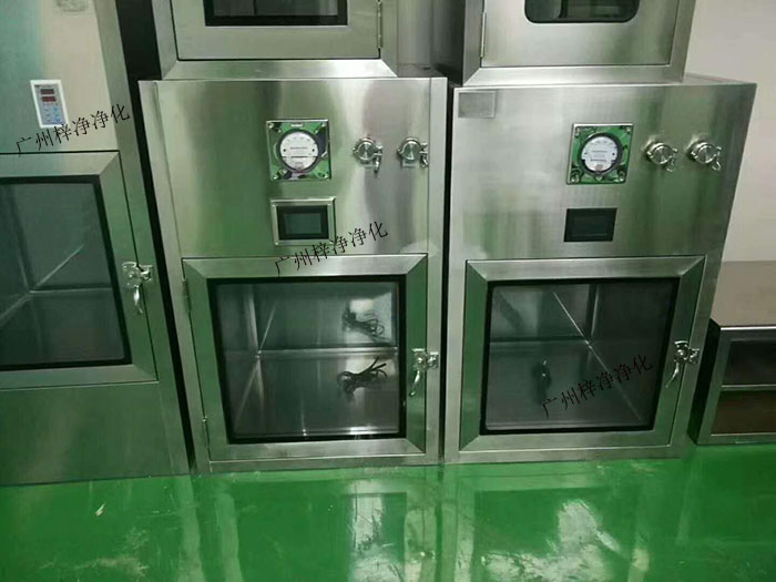 層流傳遞窗結構設計對于保證傳遞過程的潔凈度和效率至關重要。 層流傳遞窗結構設計對于保證傳遞過程的潔凈度和效率至關重要。