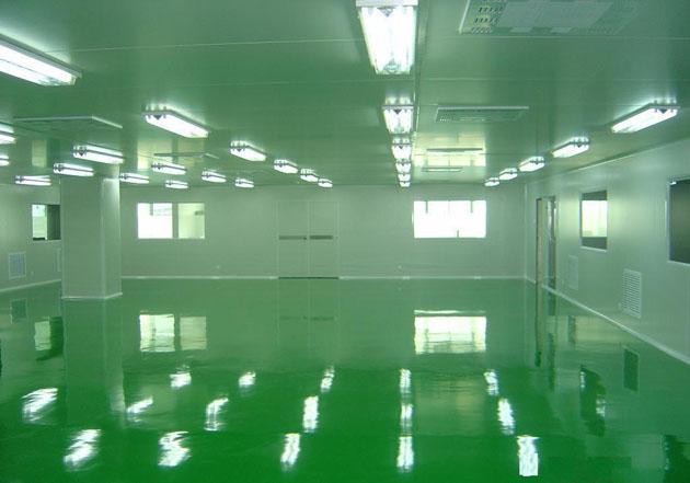 潔凈技術(cleanroom)是適應實驗研究與產品加工的精密化、微型化、高純度、高質量和高可靠性等方面要求而誕生的一門新興技術。潔凈室(cleanroom)這個名詞和概念源于18世紀六十年代的歐洲醫學,當時的理解僅限于經噴灑消毒后可以控制創部感染率的處置室、手術室這類滅菌處理的工作境 潔凈技術(cleanroom)是適應實驗研究與產品加工的精密化、微型化、高純度、高質量和高可靠性等方面要求而誕生的一門新興技術。潔凈室(cleanroom)這個名詞和概念源于18世紀六十年代的歐洲醫學,當時的理解僅限于經噴灑消毒后可以控制創部感染率的處置室、手術室這類滅菌處理的工作境