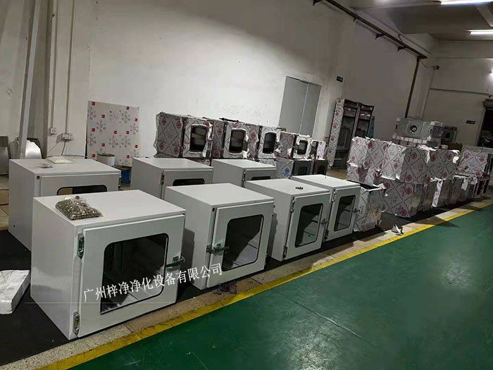 升降式電動(dòng)傳遞窗與普通傳遞窗設(shè)置差異分析